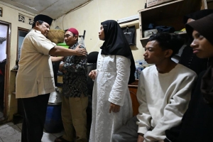 Presiden Prabowo Subianto Takziah ke Rumah Duka Affan Kurniawan, Driver Ojol yang Wafat Saat Demo