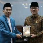 Mendes PDTT, Yandri Susanto Gaet LPQQ Indonesia untuk Berantas Buta Huruf Al-Qur’an di Desa