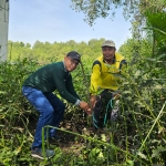 Telkom Group Witel Jatim Timur Serahkan Bibit Mangrove dan Bibit Produktif untuk Warga Dusun Kepetingan Sidoarjo