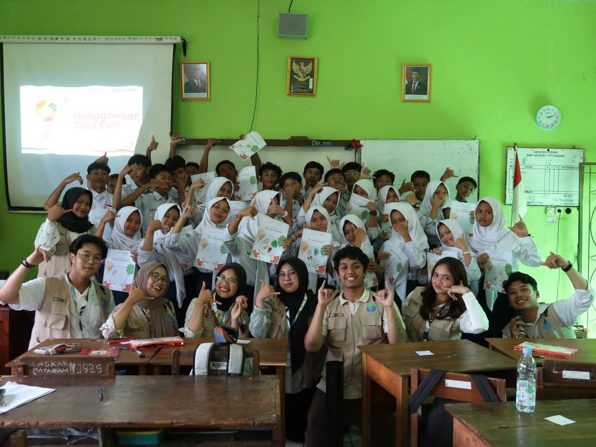 Gebrakan Kesehatan KKN UNS 2025: Warga Srimulyo Dibekali Edukasi Gizi, Stunting, dan Reproduksi Remaja