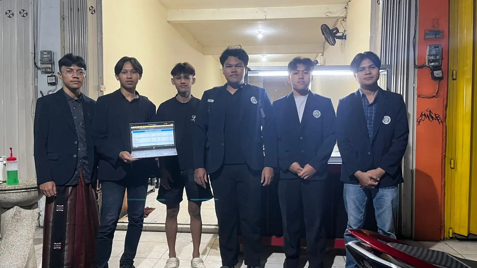 WhatsApp Image 2025-12-12 at 13.29.09