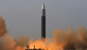 Korea Utara tembak rudal